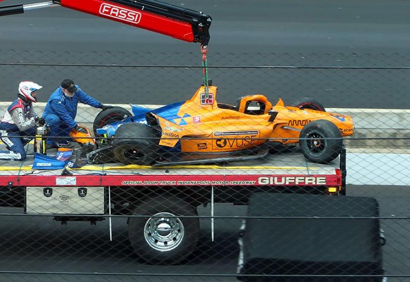 Fernando Alonso neozlijeđen nakon nesreće