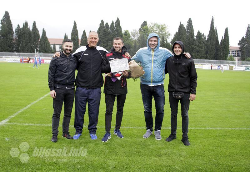 KN Ultras-Zrinjski Mostar po 19. put je dodijelio trofej Filip Šunjić Pipa - Marin Galić napustio Zrinjski