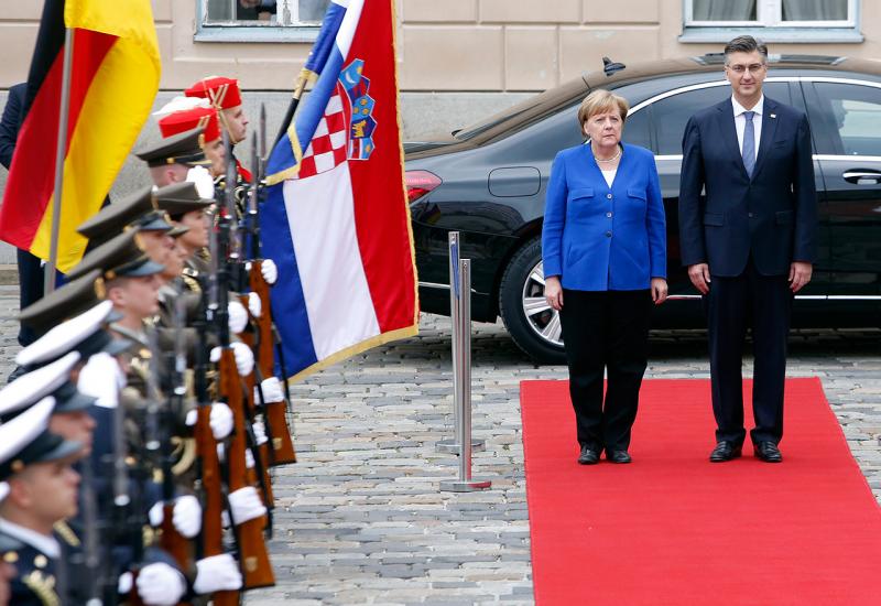 Susret Merkel - Plenković - Merkel i Plenković poručili iz Zagreba da podržavaju EU put zemalja Zapadnog Balkana