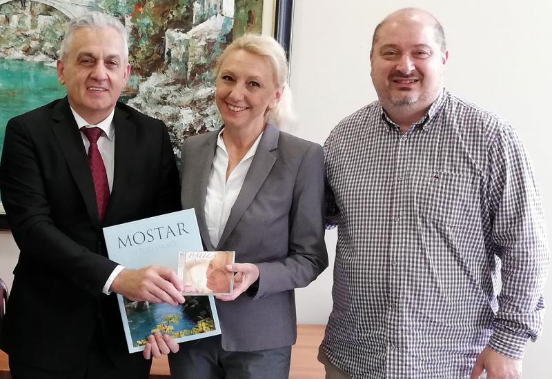 Gradonačelnik Mostara primio Paulu i Đelu Jusića
