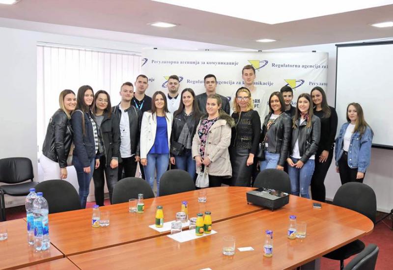 Mostarski studenti u posjeti RAK-u - Mostarski studenti posjetili državne institucije u Sarajevu