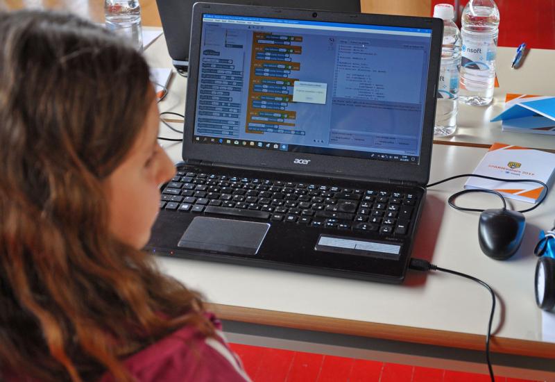 Postani IT Girl - Trening virtualne realnosti u Mostaru
