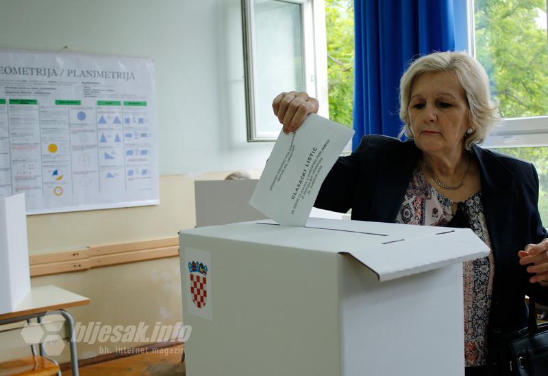 Izbori za Europski parlament u BiH protječu bez problema