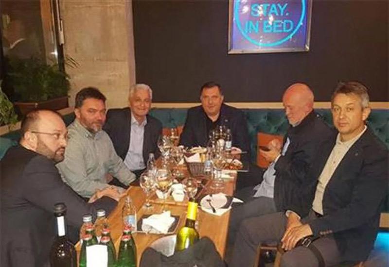  - Dodik obišao mjesta gdje se u večernjim satima sastaju i druže građani
