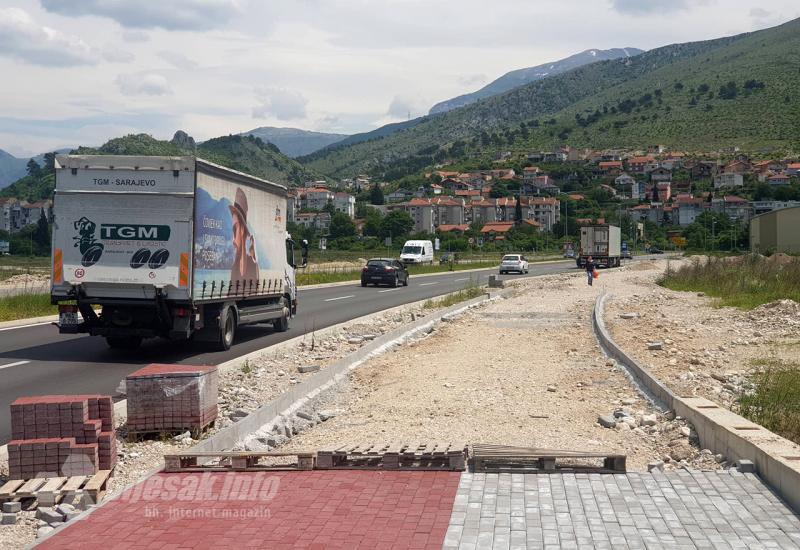 Nova biciklistička staza u Mostaru - Još nekoliko metara mostarskim biciklistima