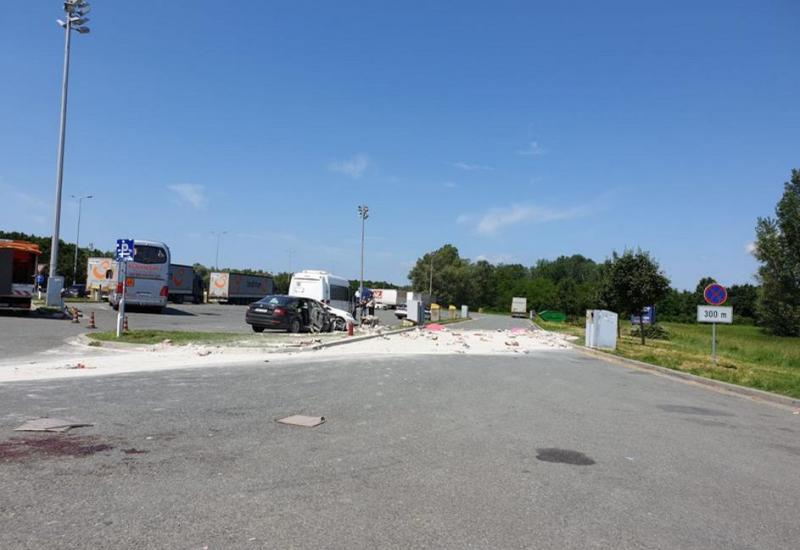 Hrvatska: Dvoje djece poginulo u naletu kamiona na grupu ljudi 
