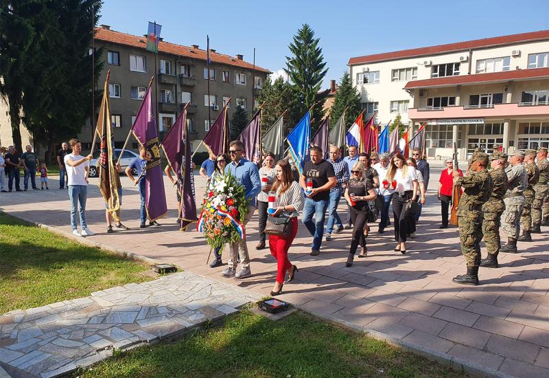  26. obljetnica stradavanja Hrvata Novog Travnika - Travnik: Obilježena godišnjica stradavanja 226 branitelja i 44 civila
