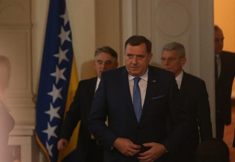 Dodik: Nama je mjesto tamo gdje je Srbija