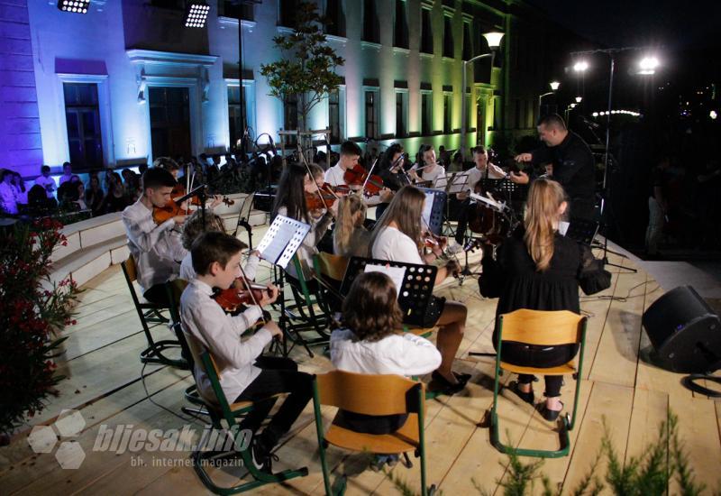 Glazbena i Muzička škola u Mostaru održale zajednički koncert - Glazbena i Muzička škola u Mostaru održale zajednički koncert