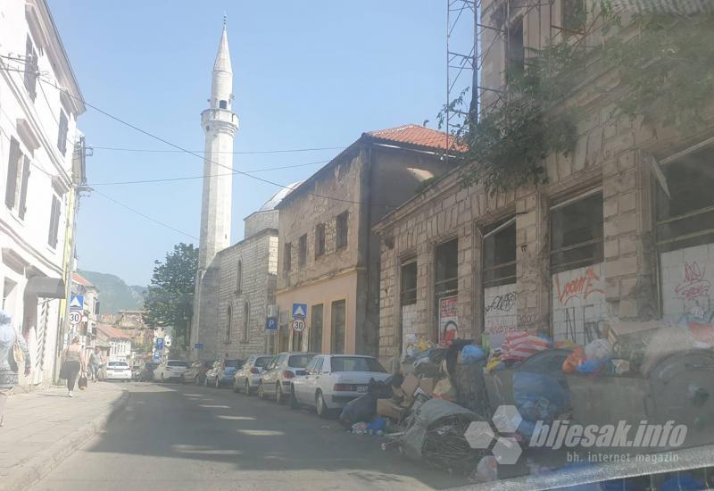 Dobrodošlica turistima - Ulicama Mostara: Četvrti dan neodvoženja smeća, suzdržite se