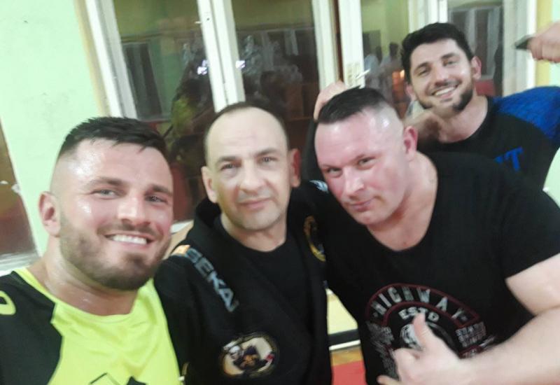 Ermin Junuzović alias Erko Jun posljednjih dana je gost Sarajeva - Uspješni MMA borac: Nisam od muškaraca koji bježe od salona ljepote