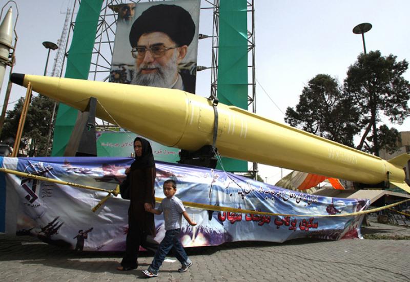 Teheran prijeti: Zaštita ekonomije ili kršenje nuklearnog sporazuma - Teheran prijeti: Zaštita ekonomije ili kršenje nuklearnog sporazuma