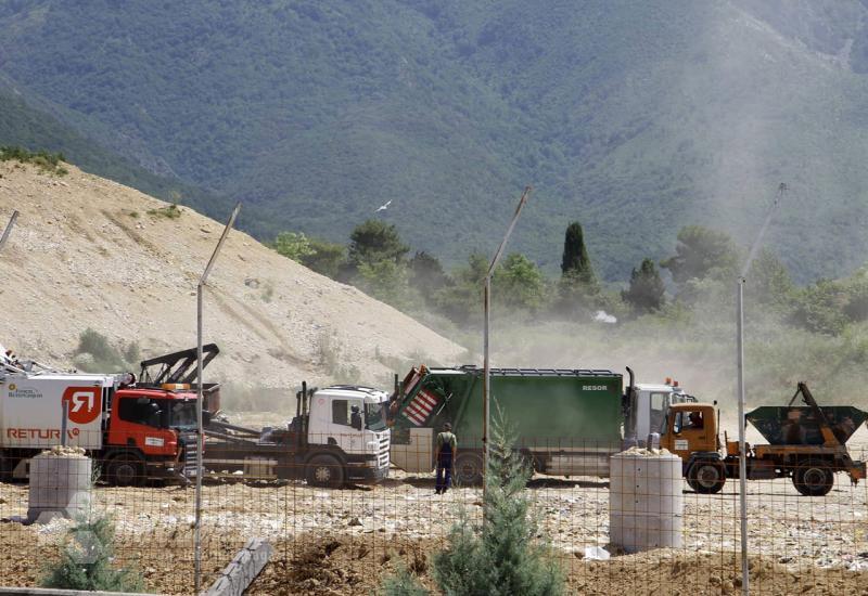 Pet osoba pod istragom zbog prljavog posla sa smećem u Mostaru