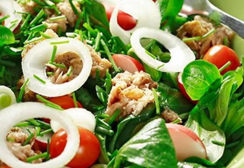 Salata od tjestenine, radiča i mahuna - Salate koje će vas oduševiti ovo ljeto