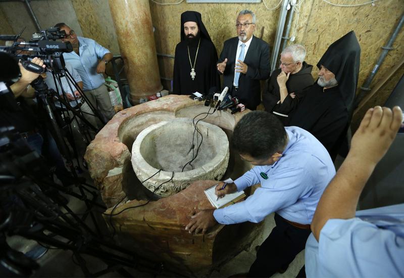 Betlehem: U crkvi otkriven krsni studenac