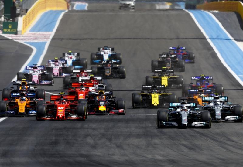 Lewis Hamilton dojurio do šeste ovosezonske pobjede