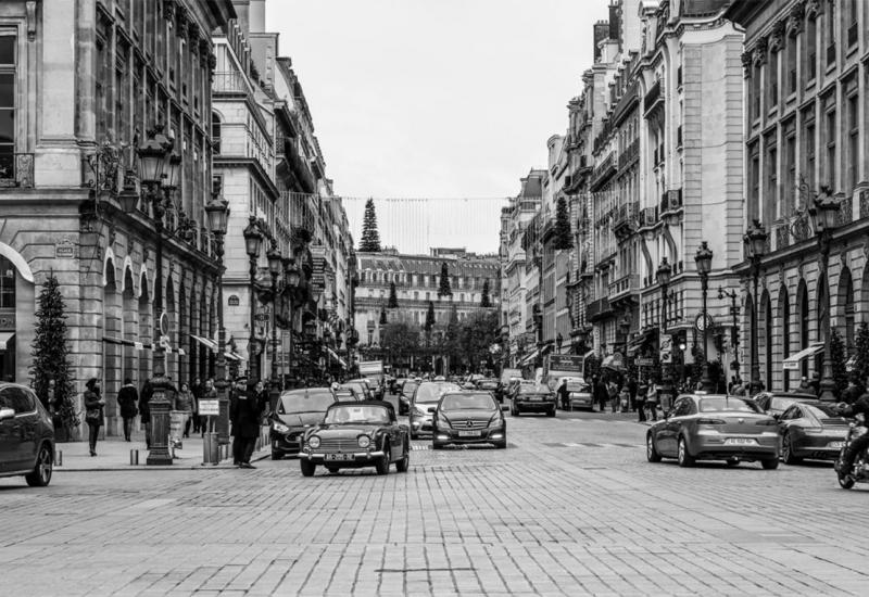 U Parizu zabranjen promet za starija vozila