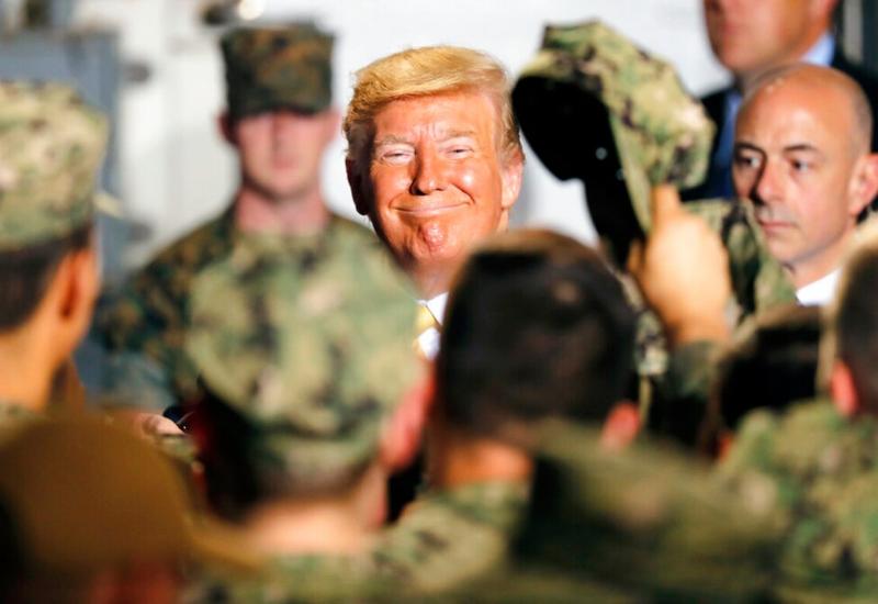 Trump tvrdi da Kina šalje vojsku na granicu prema Hong Kongu