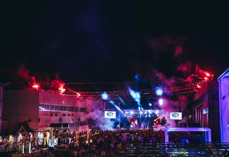 Druga večer Mostar Summer Festa 2019. - Hladno Pivo i spektakl s vatrometom obilježili drugu večer Mostar Summer Festa!