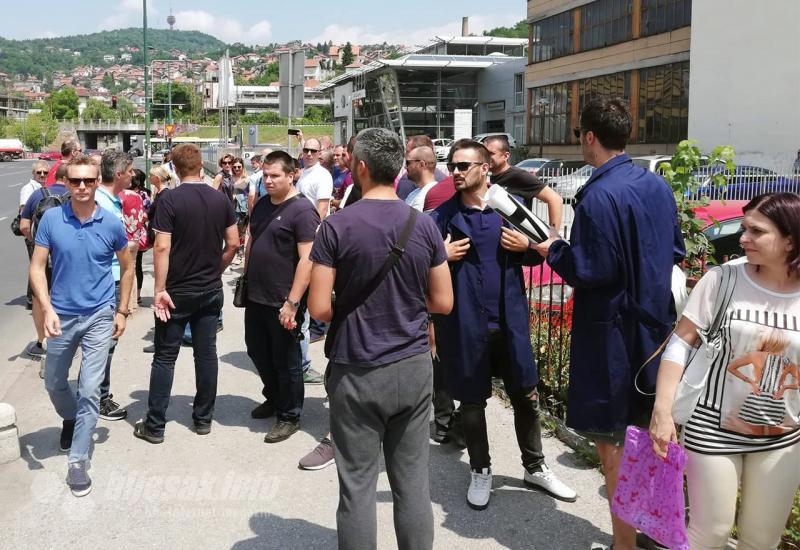 Radnici Aluminiji prosvjeduju u Sarajevu - Evo šta Vlada Federacije kaže o Aluminiju 