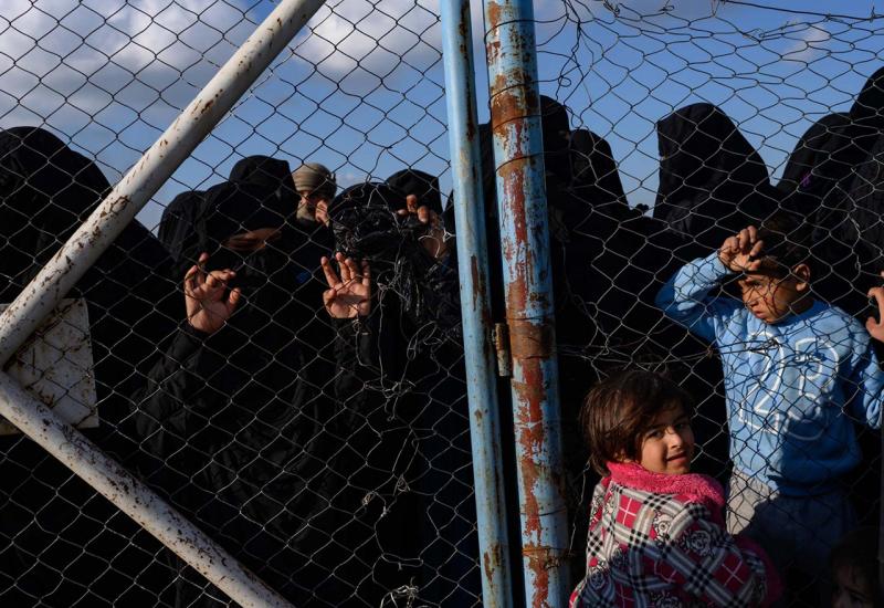 Sirijski migranti - MUP upozorava: Nekadašnji sirijski ratnici u Salakovcu su katastrofa za sigurnost