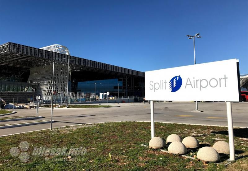 Splitska zračna luka - Zbog štrajka čistačica na splitskom aerodromu, šefovi čiste toalete