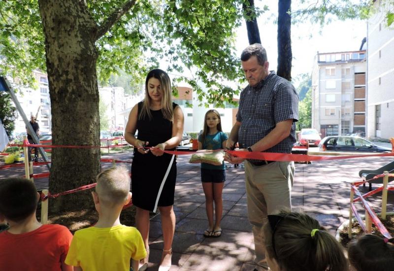 Saudina Korkarić i Salem Dedić - Svečano otvoreno novo dječje igralište u Jablanici