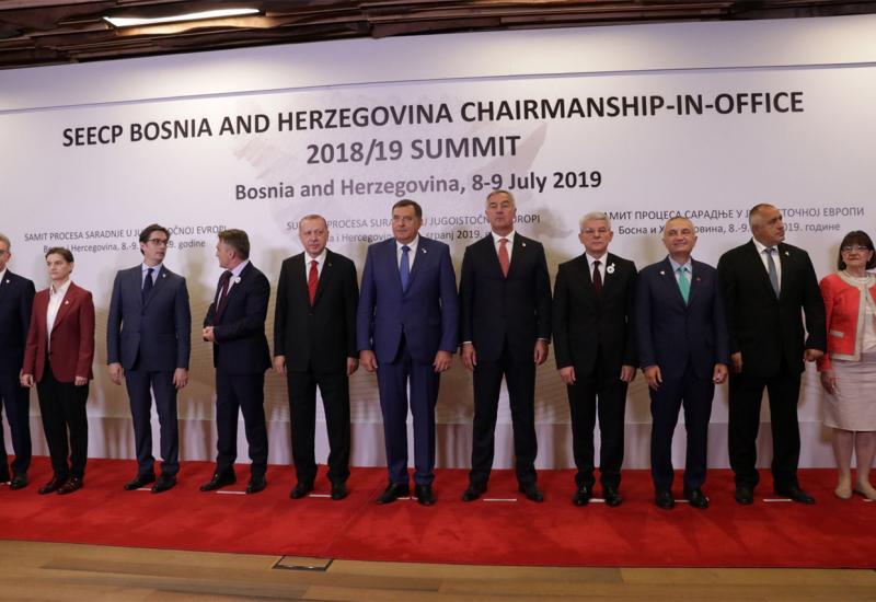 Drugi dana summita Proces za suradnju zemalja jugoistočne Europe na Jahorini  - Dodik: Formirati povjerenstvo za otvorena pitanja Hrvatske, Srbije i BiH