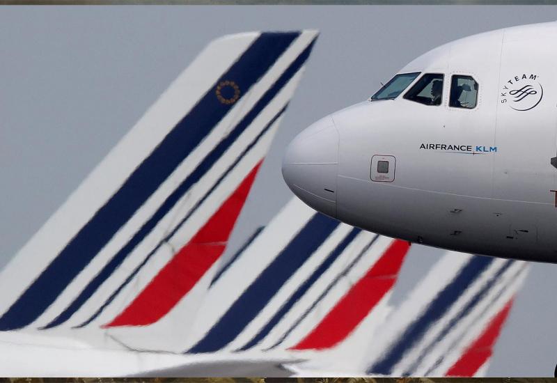 Francuska uvodi eko-porez na zrakoplovne karte