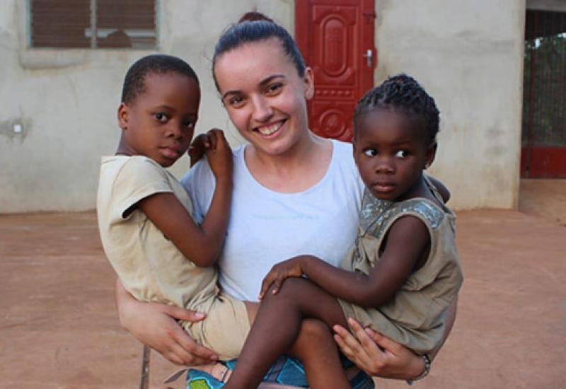Pozdrav iz Afrike - Studentice iz Hercegovine na misiji na zapadu Afrike