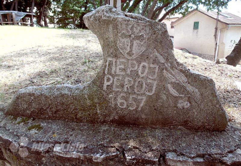 Zapis u kamenu na Gromači - Peroj: Istarska Crna Gora i sveta Foška čudotvorka