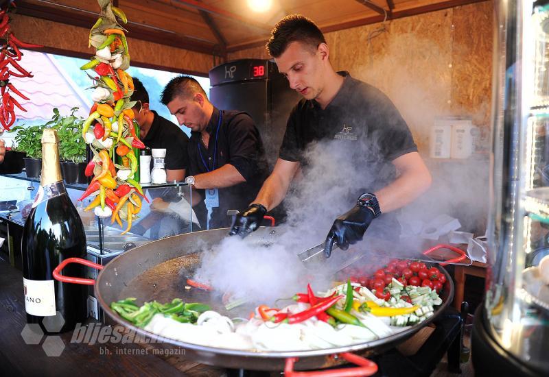 Street Food Fest - Širokobriješki gurmani došli na svoje: Počeo Street Food Fest