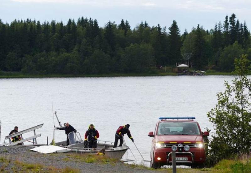 Devet poginulih u padu aviona u Švedskoj