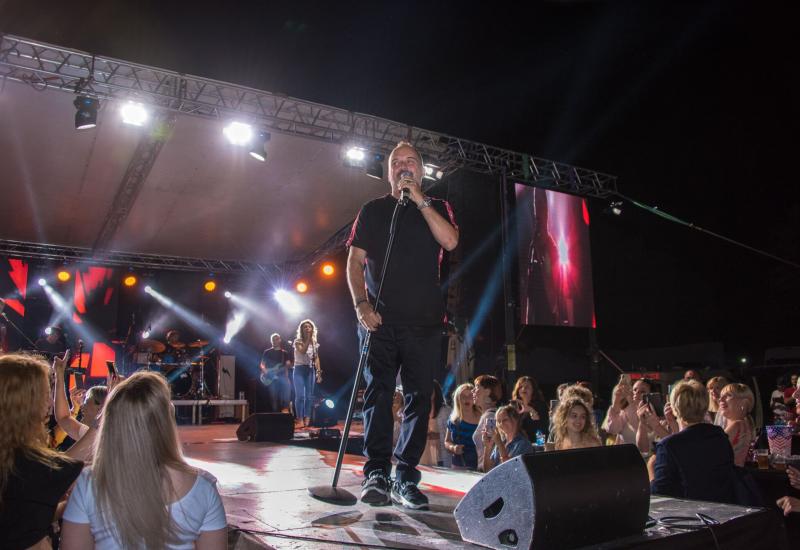 Tony Cetinski održao koncert u Mostaru - Tony Cetinski održao koncert u Mostaru
