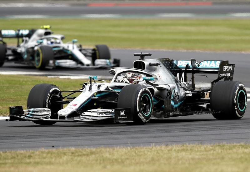 Hamilton najbrži u kvalifikacijama za sprint 