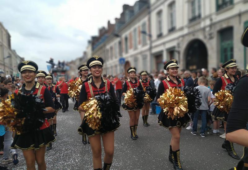 Mostarske mažoretkinje na velikoj turneji po Francuskoj i Belgiji - Mostarske mažoretkinje na velikoj turneji po Francuskoj i Belgiji