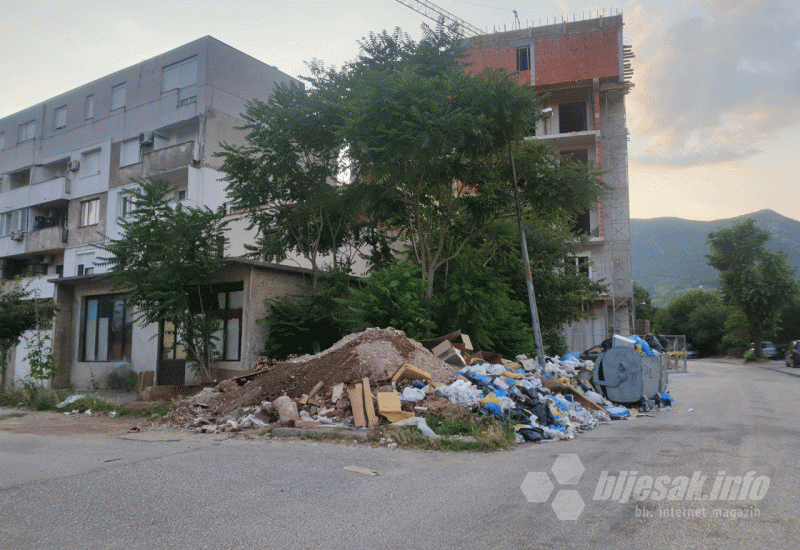Sve vrste otpada u Šantićevoj - Sve vrste otpada u Mostarskoj ulici