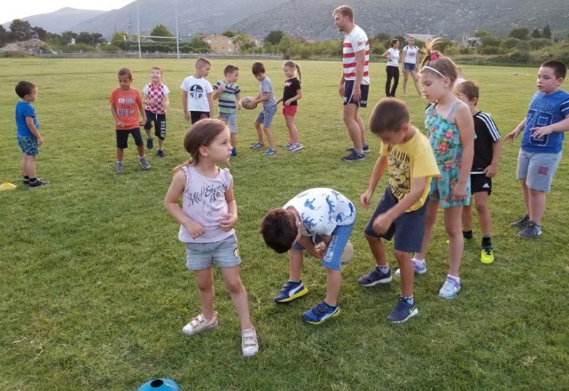 Sportski kamp za djecu u Raštanima - Započeo sportski kamp za djecu, oduševljeni i roditelji i djeca