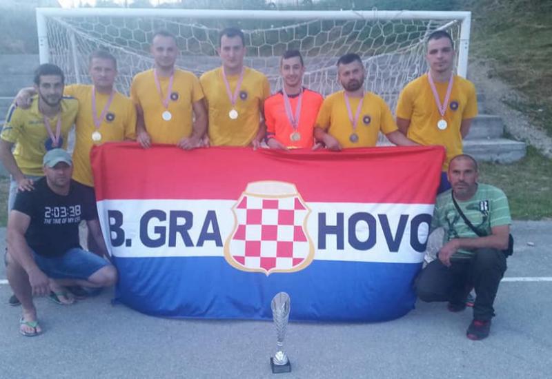 MNK Seljak iz Livna pobjednik turnira u Bosanskom Grahovu - MNK Seljak iz Livna pobjednik turnira u Bosanskom Grahovu