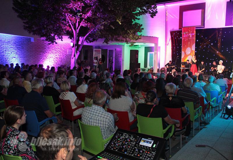Mostar: Predivan koncert sevdaha Alme Subašić