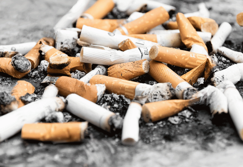 Opušci cigareta - Duhanske tvrtke plaćat će čišćenje ulica i plaža od cigareta 