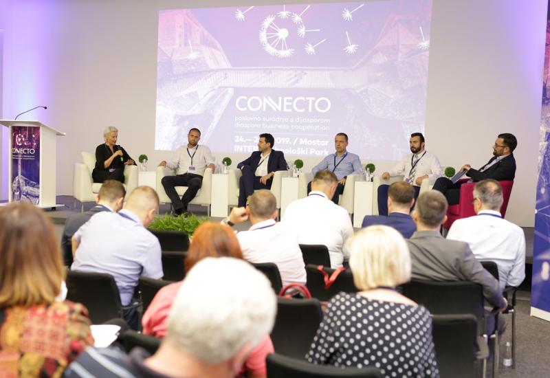 Connecto 2019 okupio bh. dijasporu i lokalne gospodarstvenike - Iskustva i inspirativne priče dijaspore predstavljene Mostarcima