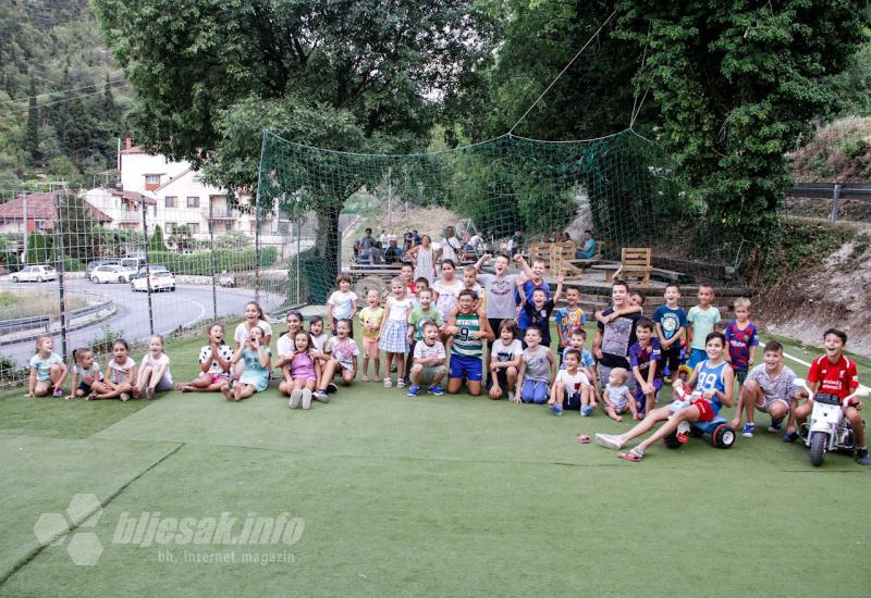 Novo mjesto za druženje i zabavu u Mostaru - Mostar: Novo ruho igrališta kojeg su građani sami obnovili