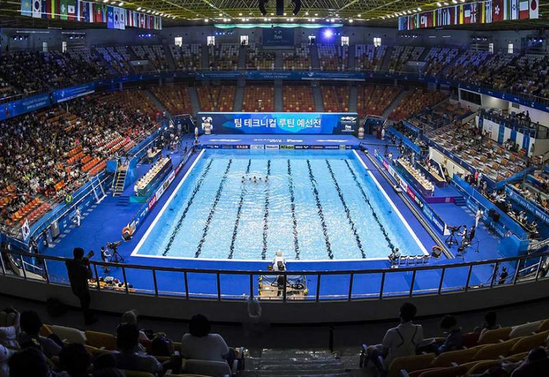 Bazen Svjetskog prvenstva u vodenim sportovima 2019. - Raspašoj na Svjetskom: Prvo pao strop, potom silovanje