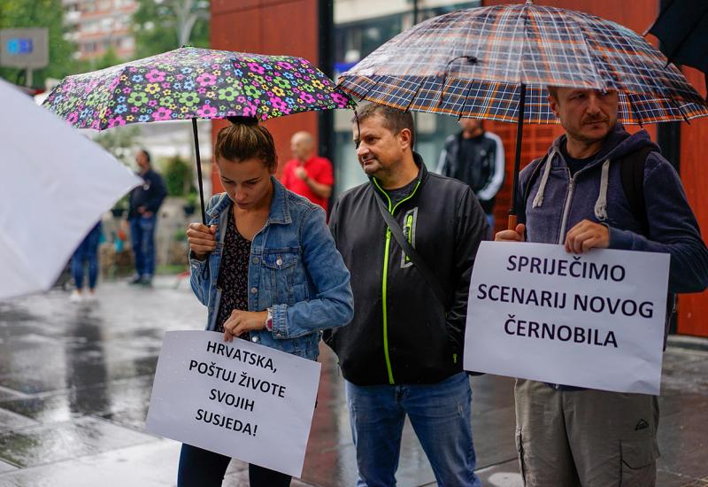 Mirni prosvjed u Sarajevu zbog odluke RH o Trgovskoj gori - 
