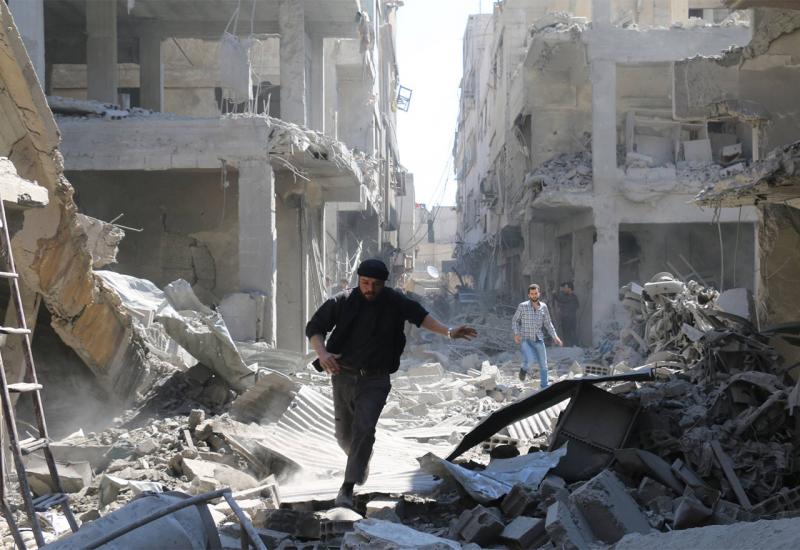Nakon četiri dana primirja: Sirijski režim nastavlja zračne udare na Idlib