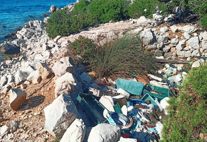 Šokirani Nijemci očistili hrvatsku plažu