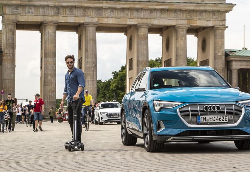 Audi priprema električni romobil