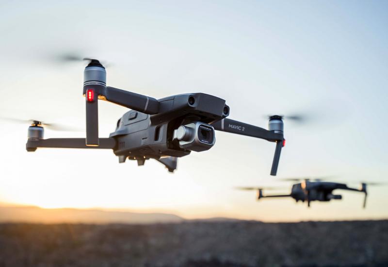 Helez pozvao Dodika da vidi proizvodnju dronova te poručio: Mi proizvodimo veće i jače stvari od toga