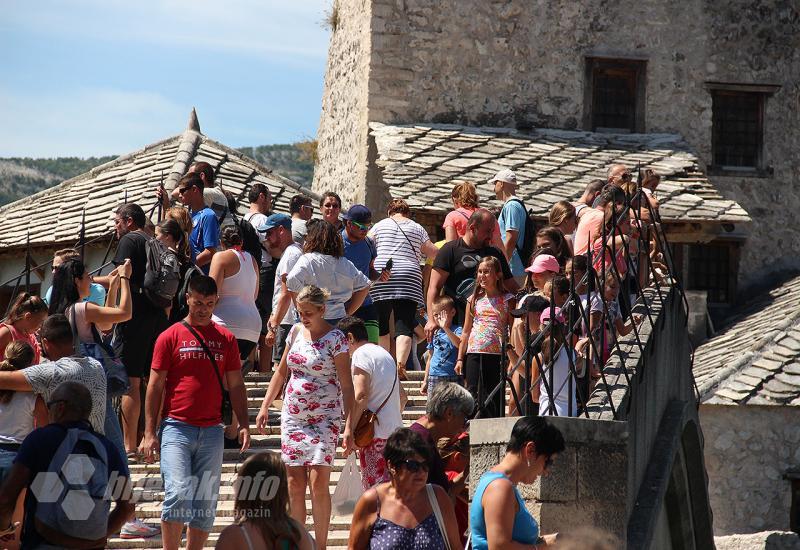 Mostar turistički hit, gradska jezgra prepuna